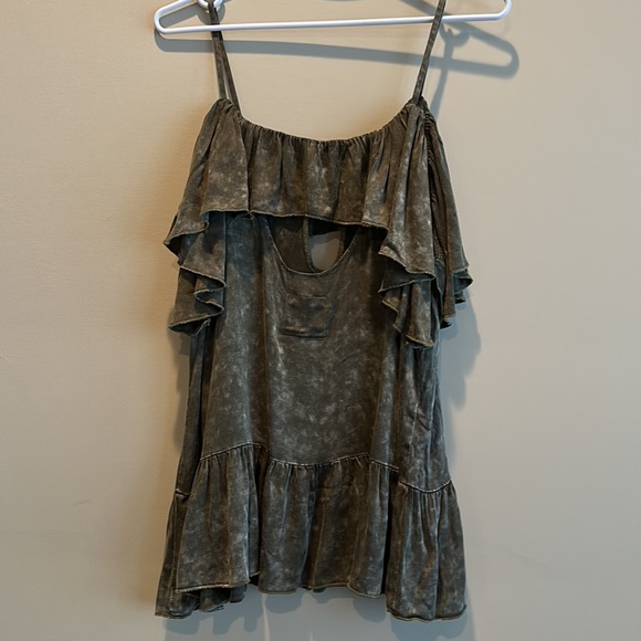 NWT, Chaser, Women’s, Ruffle Cami with keyhole front and back - Picture 5 of 7